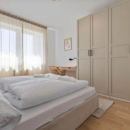 Boho W Jacuzzi, Grill & Garden Apartamento Modra