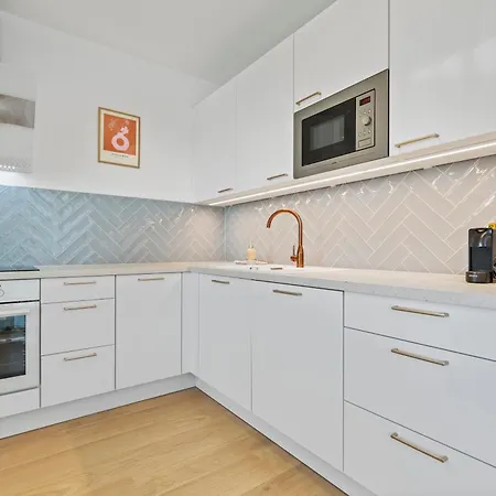 Boho W Jacuzzi, Grill & Garden Modra