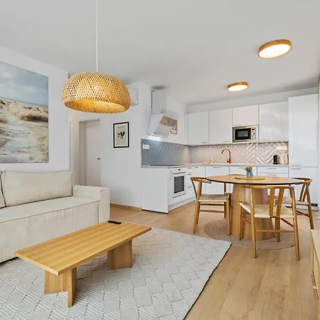 Boho W Jacuzzi, Grill & Garden *