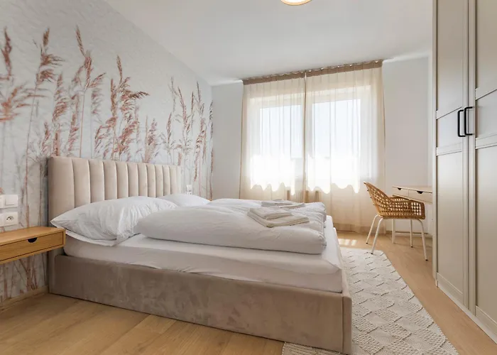 Boho W Jacuzzi, Grill & Garden *