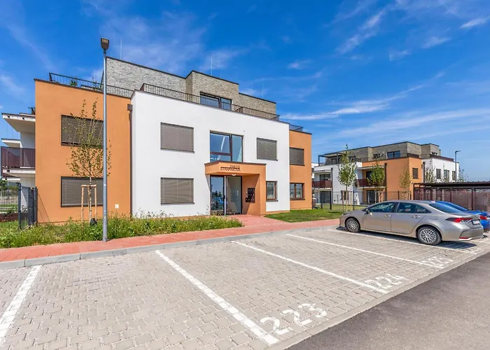 Boho W Jacuzzi, Grill & Garden Modra